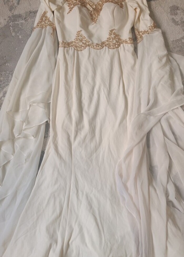 Beyaz tesettür abiye - Görsel 3