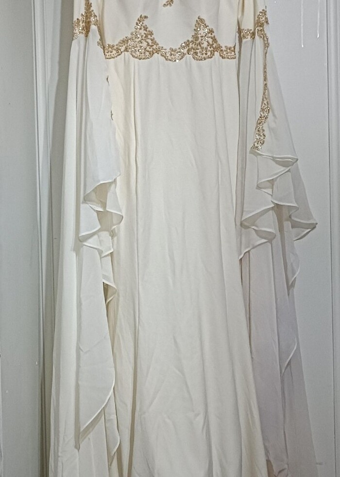 Beyaz tesettür abiye - Görsel 2