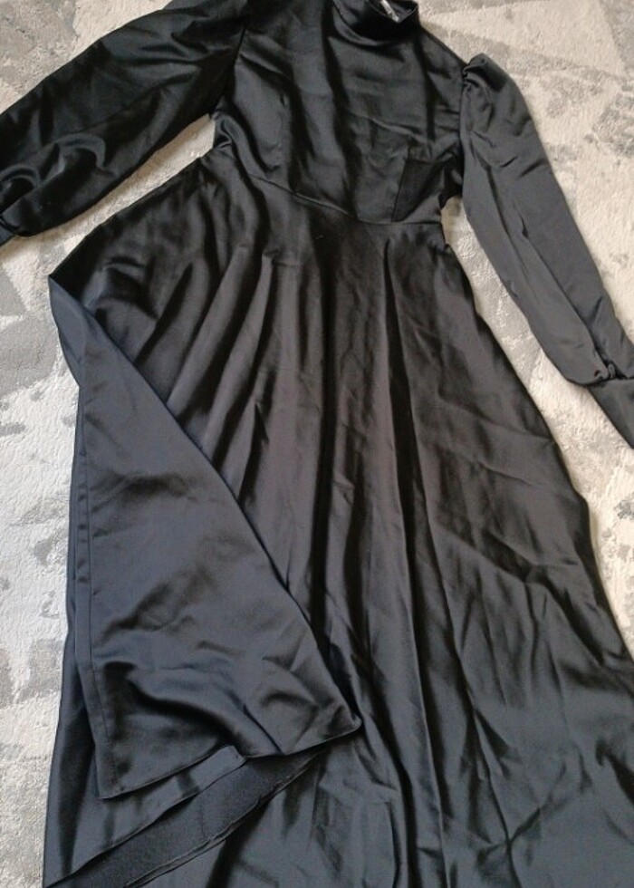 Saten a kesim elbise - Görsel 2