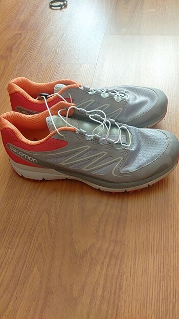 Salomon bayan 39.5
