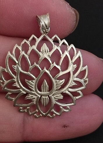 Tasarımcı 925 ayar lotus çiçeği gümüş kolye ucu