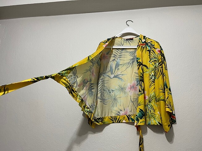 m Beden Standart beden uzun kollu boyu kısa stradivarius kimono