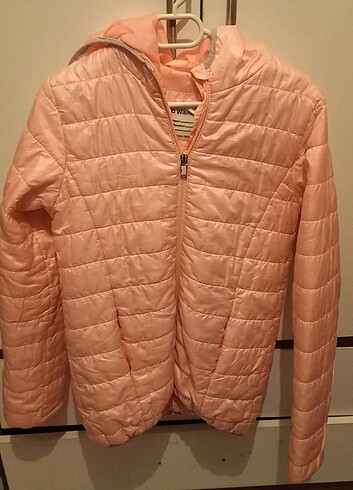 LC Waikiki Mont.