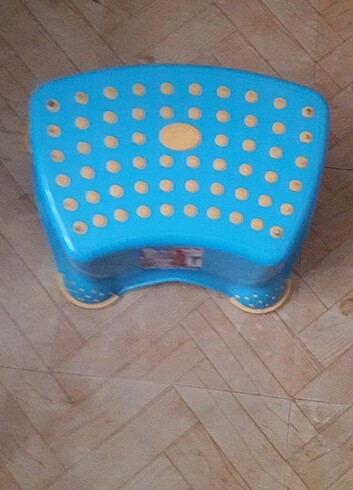  Tabura