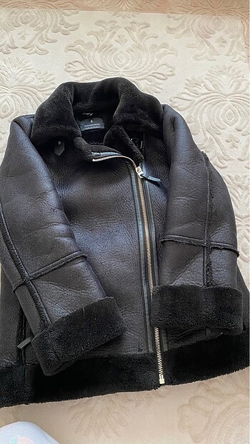 Stradivarius Marka mont