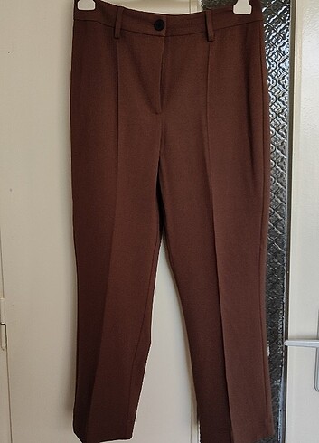Bershka beli kemerli, cepsiz bilek boy pantolon 