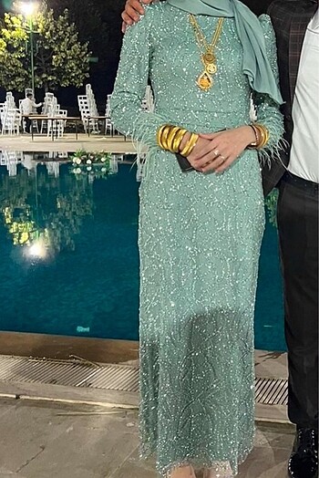 Zara abiye 36 beden olup hc bır problemı yoktur