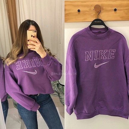 NIKE SWEAT