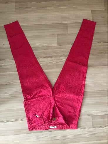 Tifany 40 beden kendinden leopar desenli şık pantolon