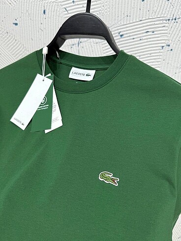 LACOSTE-PREMİUM KALİTE GÜNCEL MAĞAZA ÜRÜNÜ