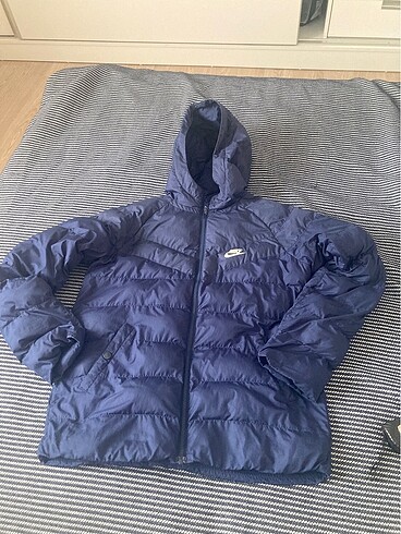 xs Beden lacivert Renk Orijinal Nike Mont