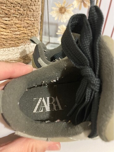22 Beden Zara mevsimlik ayakkabı