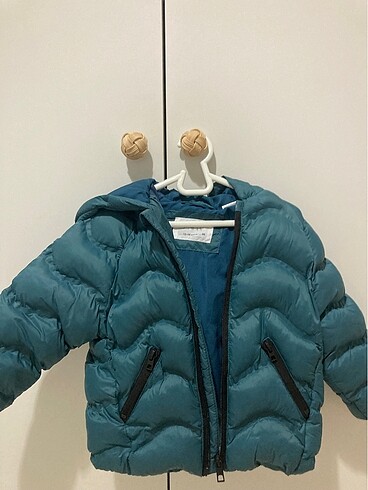12-18 Ay Beden mavi Renk Zara şişme 12-18 ay mont