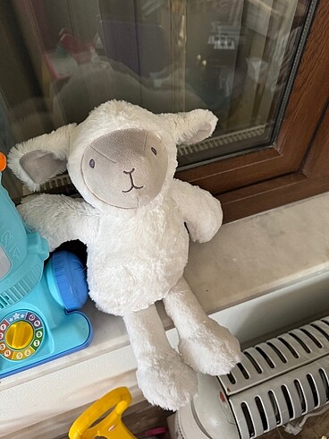 Peluş kuzu