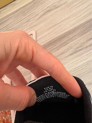 25 Beden siyah Renk H&M spor ayakkabı