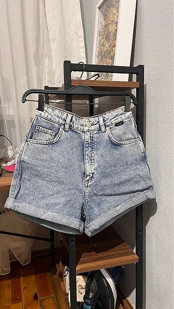 Mavi jeans kot şort