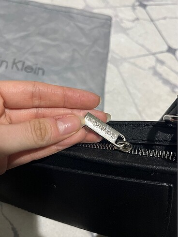 Beden Calvin klein çanta