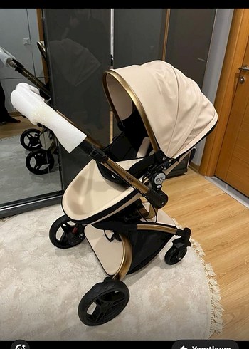 Beyaz Bebek Arabası Hafif Tasarım - Görsel 2