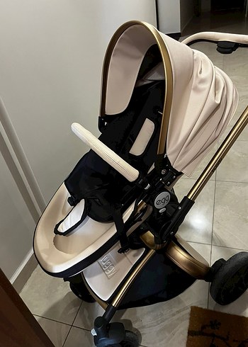 Beyaz Bebek Arabası, Hafif ve Şık Tasarım - Görsel 8