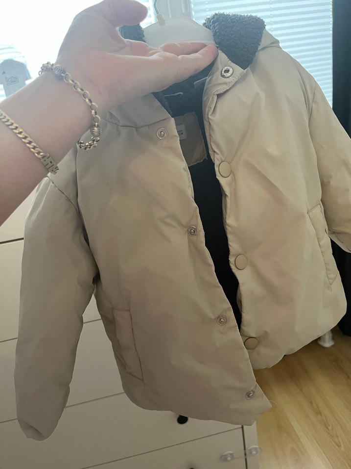 Düğmeli Bej Midi bebek mont - Görsel 5