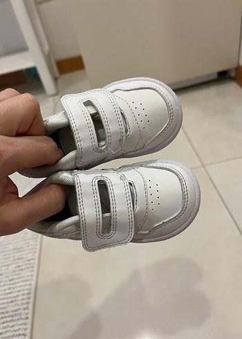 Beyaz Erkek Çocuk Spor Ayakkabı adidas - Görsel 3