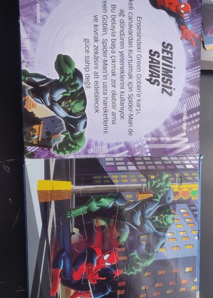 Örümcek adam yapboz kitabı  - Görsel 4