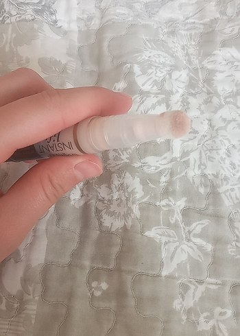 Beden Renk Deborah Instant Lift Kapatıcı ve Aydınlatıcı