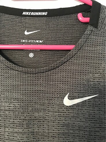 s Beden NIKE DRI-FIT RUNNING TİŞÖRT