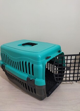 Kedi taşıma çantası