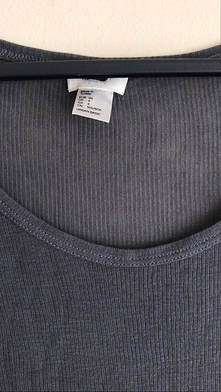 H&M H&m etiketi kesik füme 34 beden xsmall ince bluz