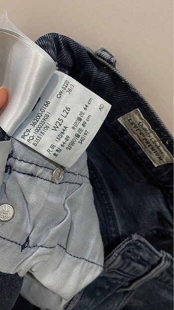 Levis Levi?s cropped jean