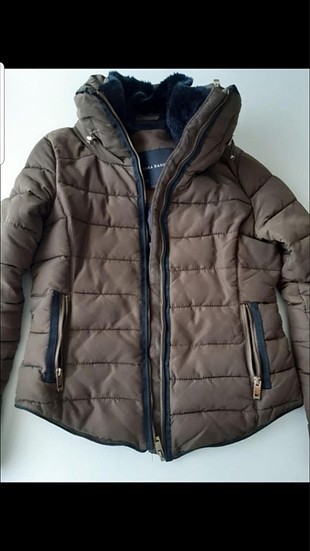 Zara Mont