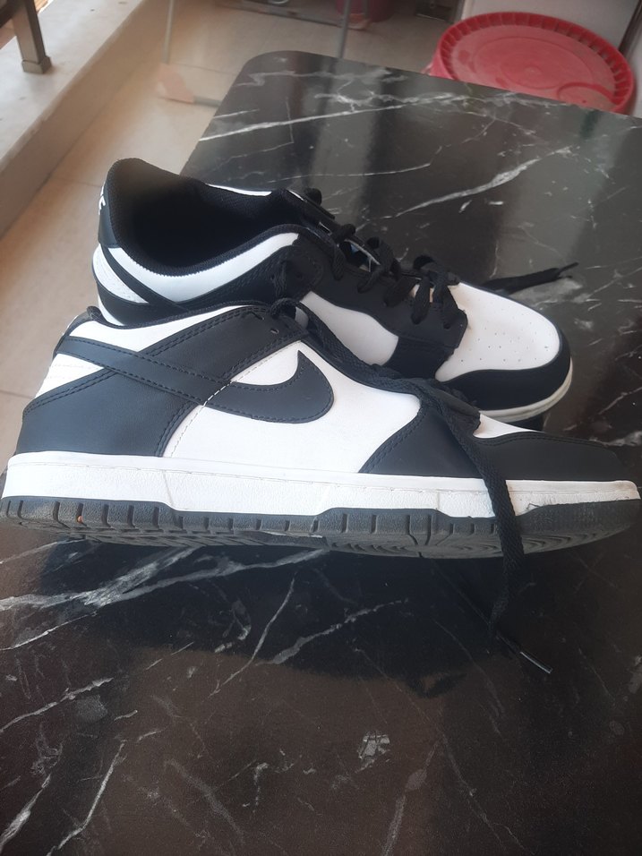 Nike Kadın Beyaz Siyah Spor Ayakkabı - Görsel 2