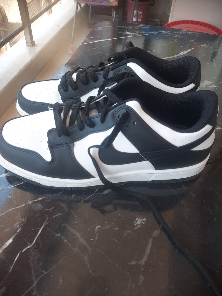 Nike Kadın Beyaz Siyah Spor Ayakkabı - Görsel 4