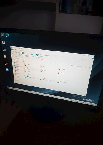 Siyah Bilgisayar Monitörü - Görsel 3