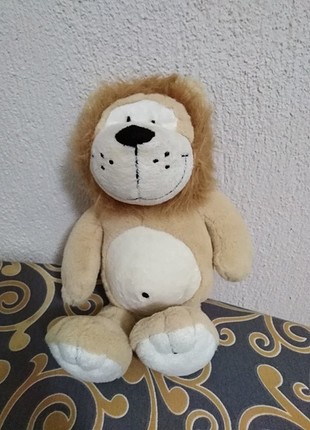 Peluş aslan