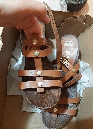 Diğer Topuklu sandalet