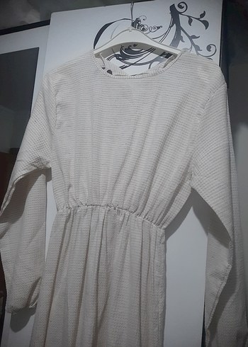 Uzun Kollu Beyaz Keten Kadın Elbise - Görsel 2