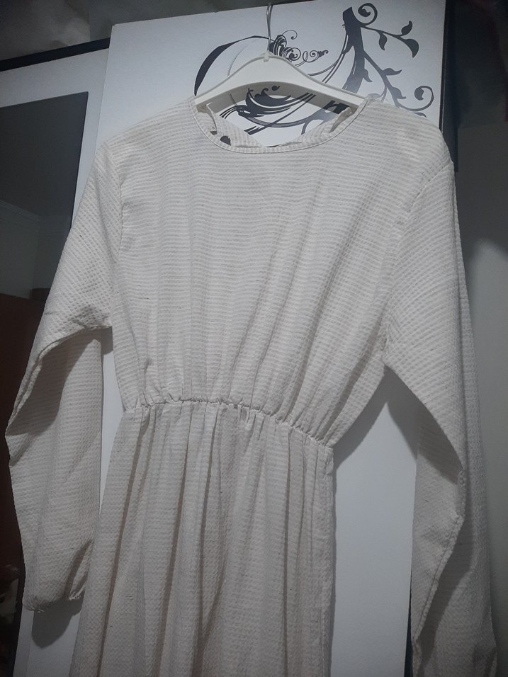 Uzun Kollu Beyaz Keten Kadın Elbise - Görsel 2