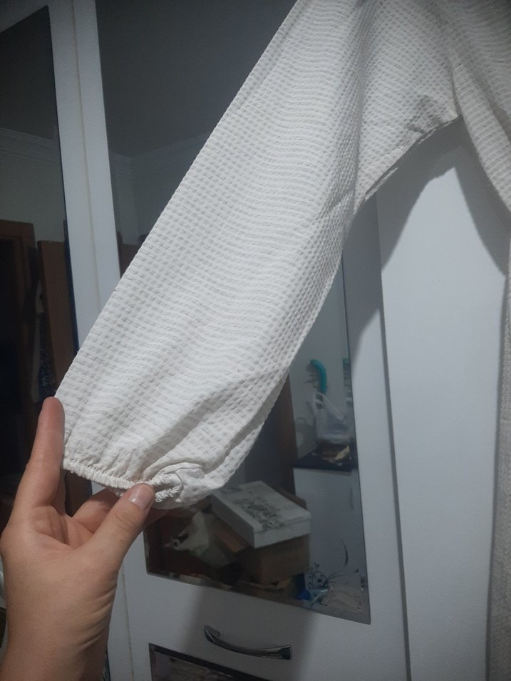 Uzun Kollu Beyaz Keten Kadın Elbise - Görsel 4