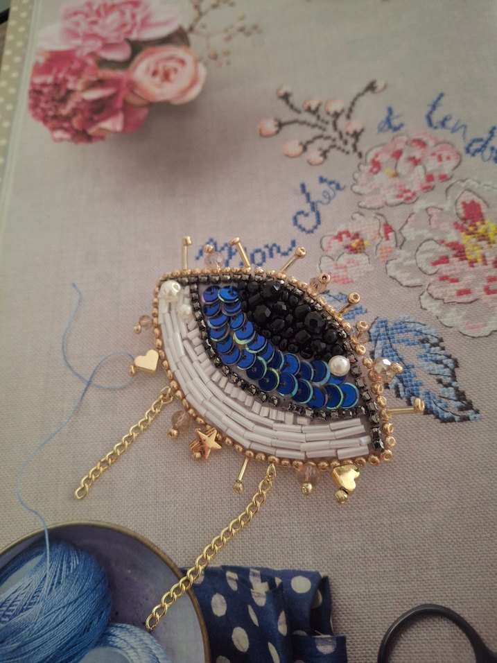 Boncuk İşlemeli Mavi Bohem Broş - Görsel 2