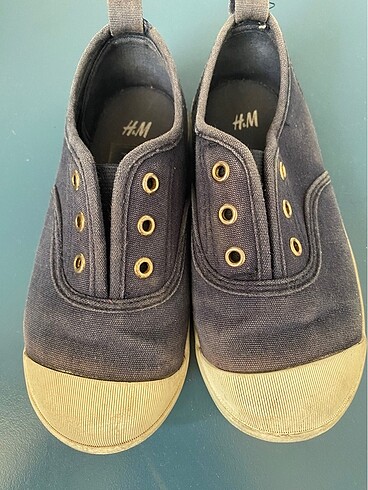 28 Beden H&M çocuk ayakkabısı