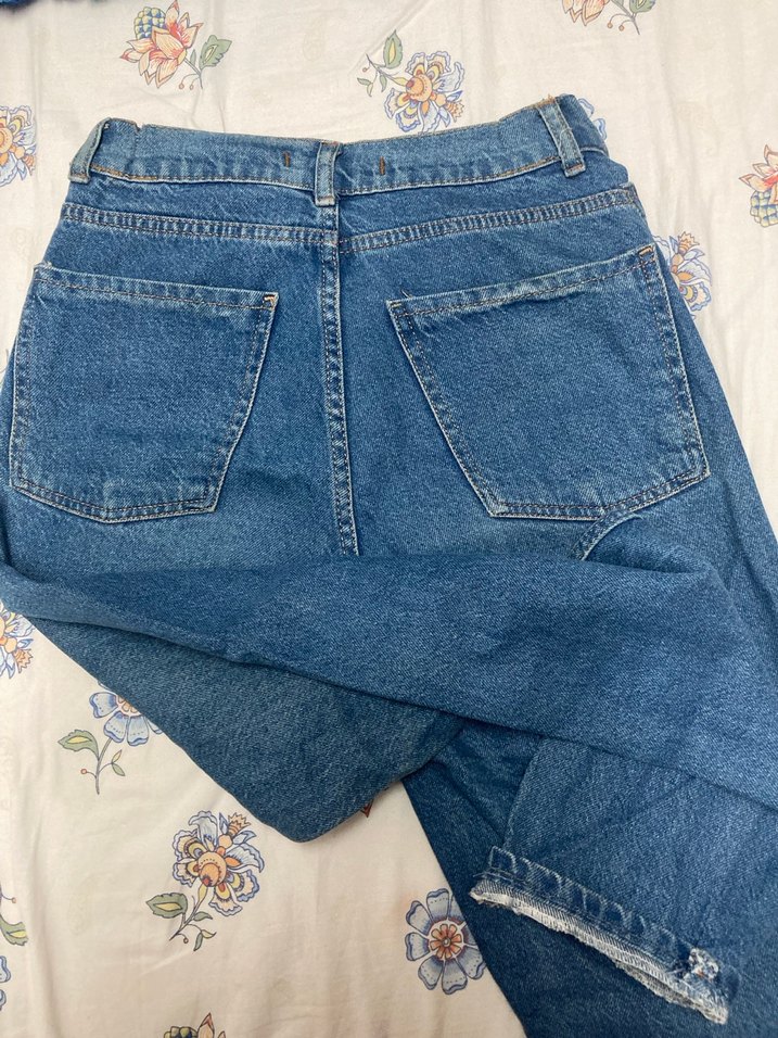 Düğmeli Mavi Midi Boy Geniş Kesim Kadın Kot Pantolon - Görsel 4