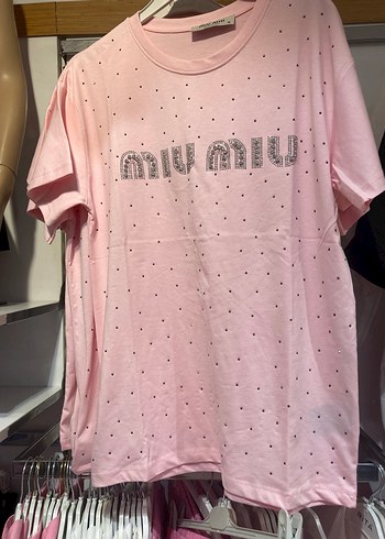 Pembe Miu Miu Baskılı Kadın Tişört