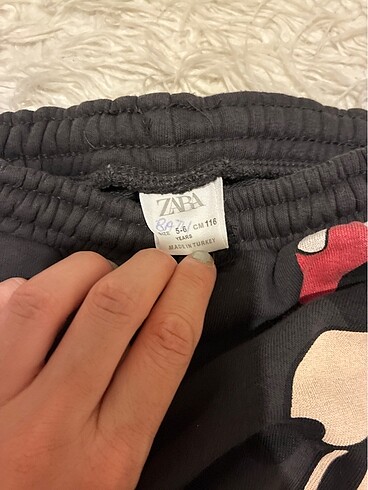 5 Yaş Beden Zara eşofman altı