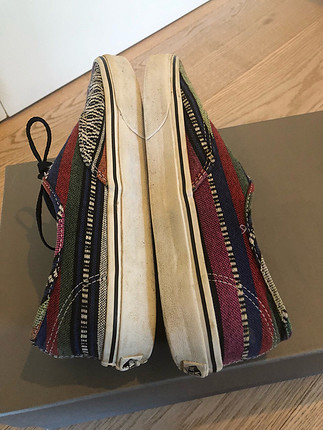 Vans desenli ayakkabı 41 bumara