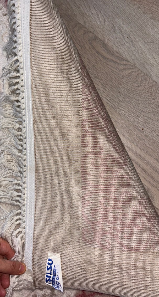 İşlemeli Beyaz Klasik Halı - Görsel 4