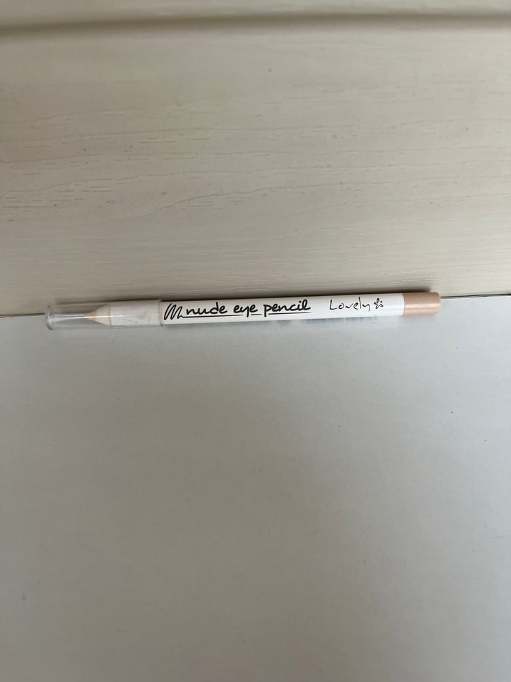Lovely nude göz kalemi - Görsel 2