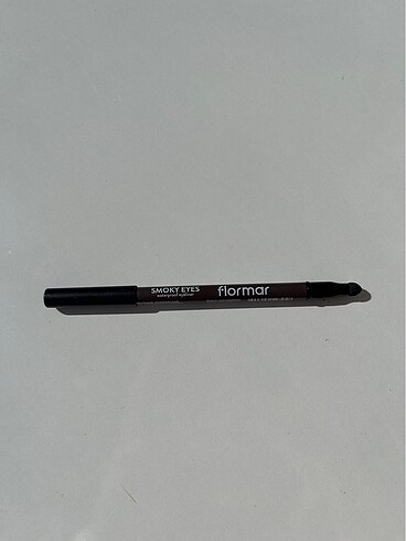 Beden Renk Flormar smokey göz kalemi eyeliner
