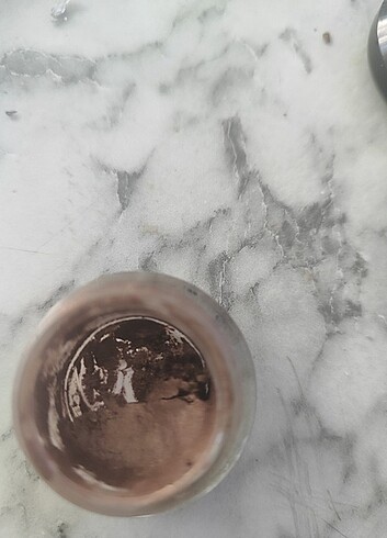 Beden Çok fazla olduğu için elimden çıkarmak istedim hep 200 tl